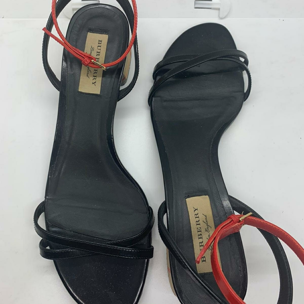 Unique Burberry Sandals - Picture 4 of 5